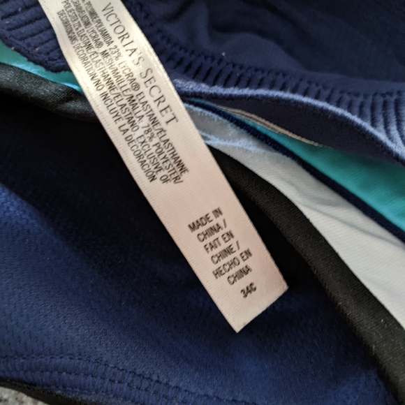 Victoria's Secret Sport Sports Bra size 34C - Picture 7 of 7